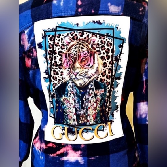 ‼️SOLD‼️Flannel tie dye shirt. - Picture 7 of 7